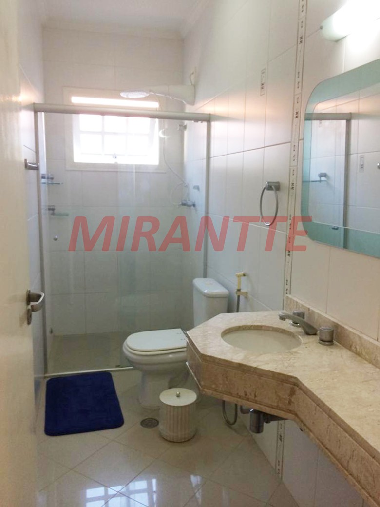 Sobrado de 377m² com 4 quartos em Mandaqui