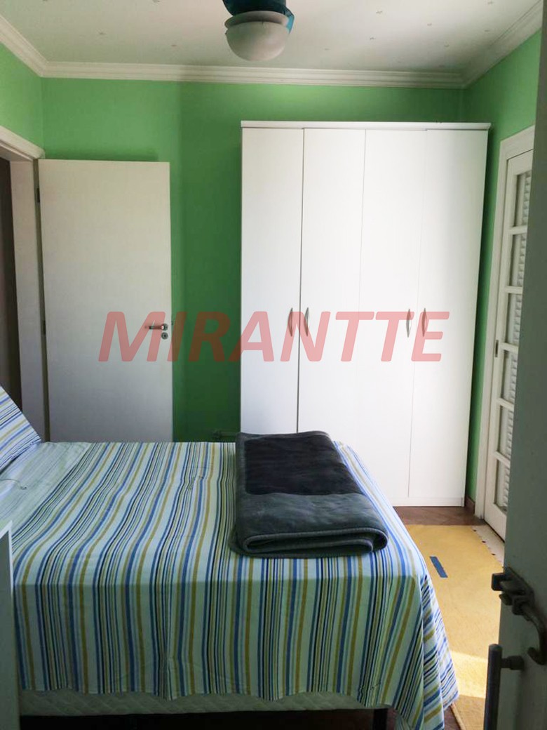 Sobrado de 377m² com 4 quartos em Mandaqui