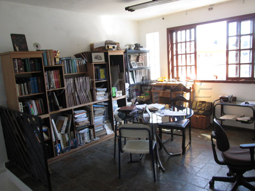 Sobrado com 3 quartos em Horto Florestal