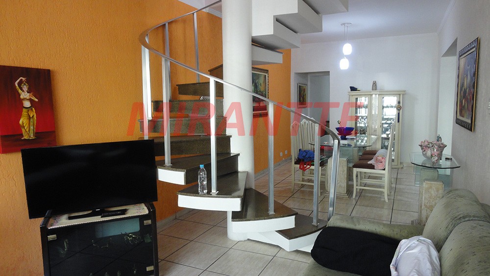 Sobrado de 120m² com 3 quartos em Jardim São Paulo