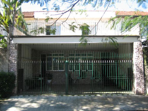 Sobrado de 320m² com 3 quartos em Campo Belo