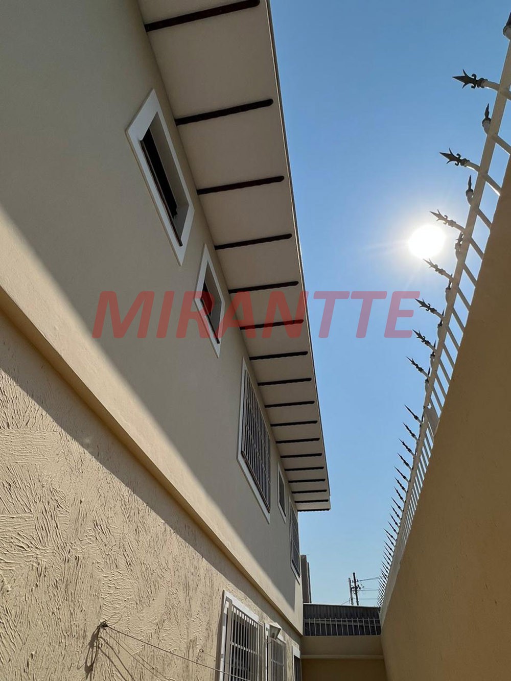 Sobrado de 110m² com 3 quartos em Parque Vitoria