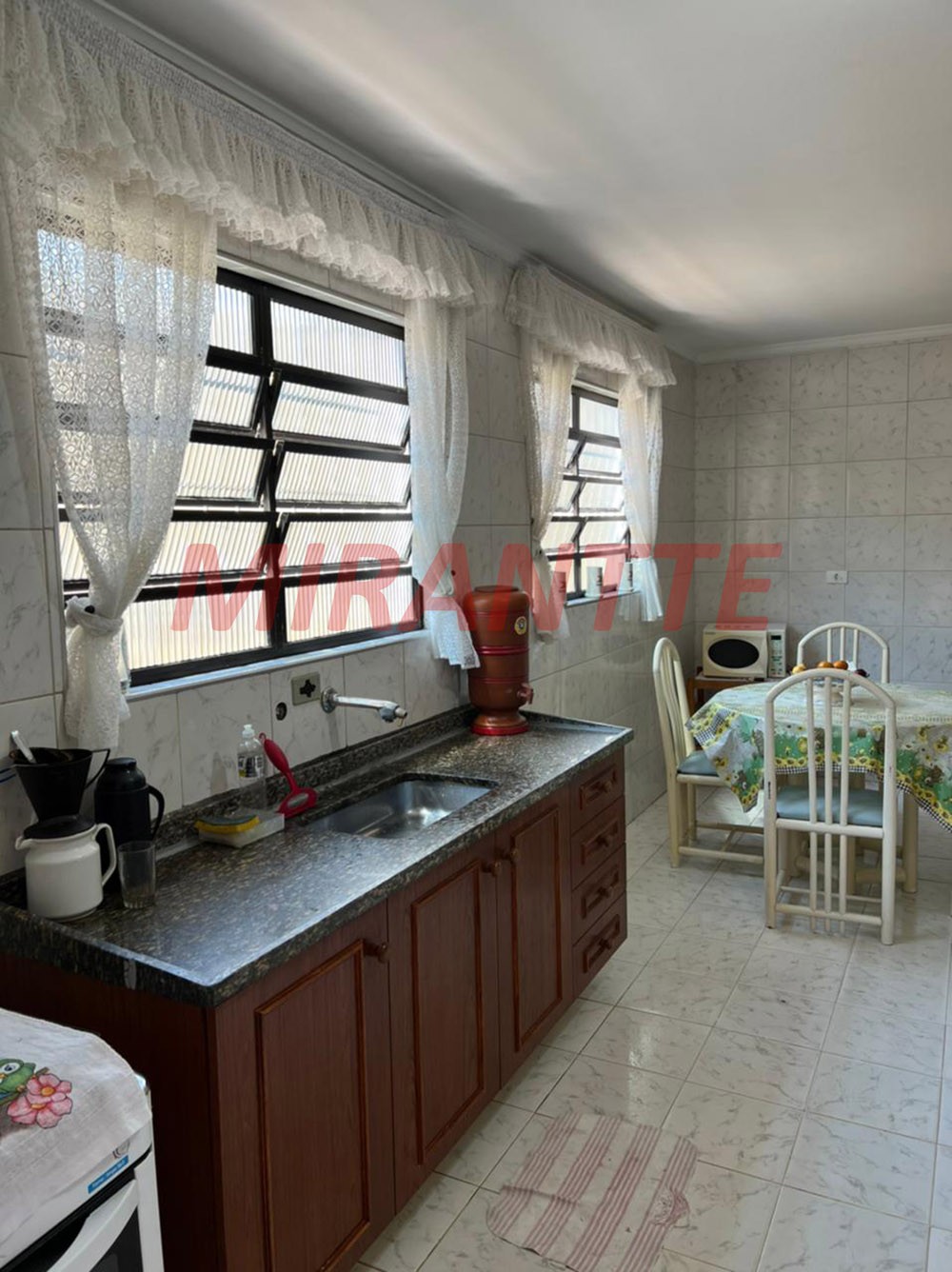 Sobrado de 110m² com 3 quartos em Parque Vitoria