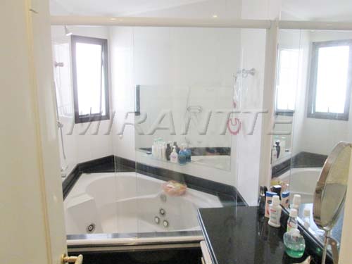 Apartamento de 147m² com 3 quartos em Santana