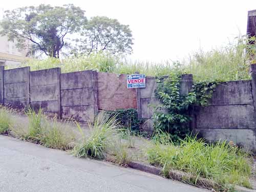Terreno de 630m² em Jardim Bibi