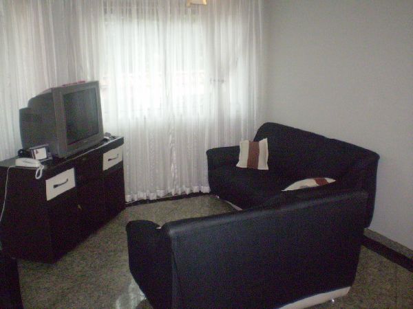 Sobrado de 200m² com 3 quartos em Horto Florestal