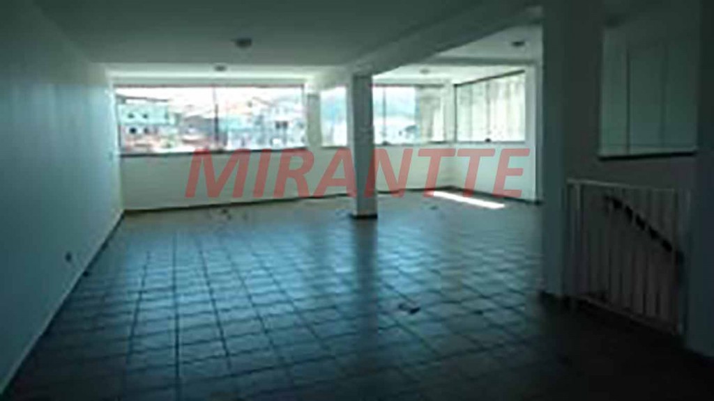 Sobrado de 360m² com 4 quartos em Jardim Guapíra
