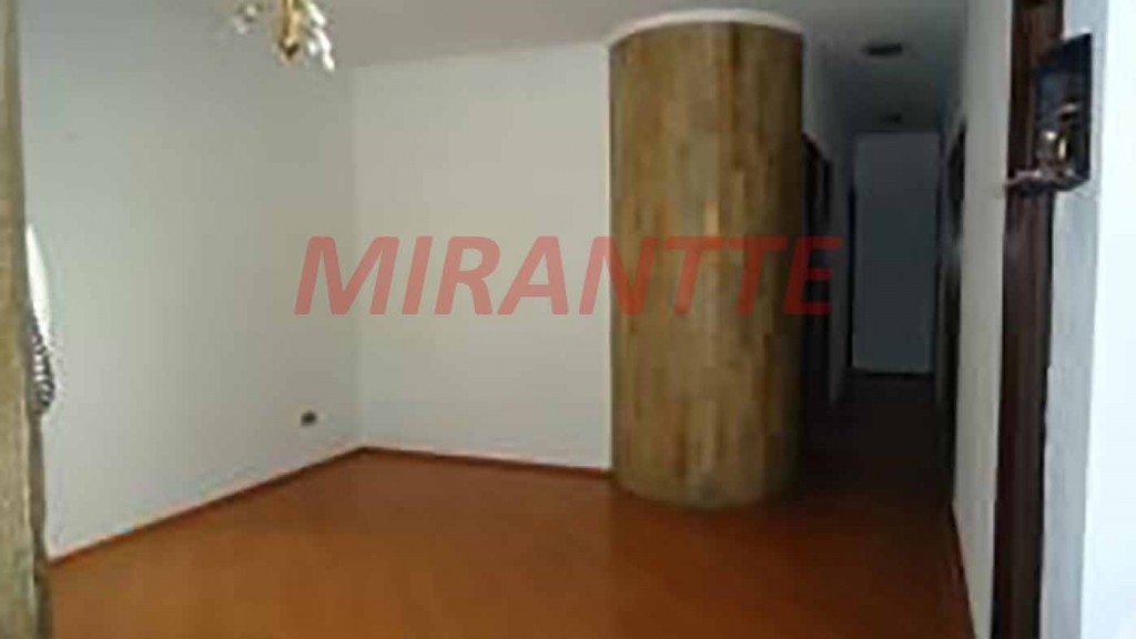 Sobrado de 360m² com 4 quartos em Jardim Guapíra