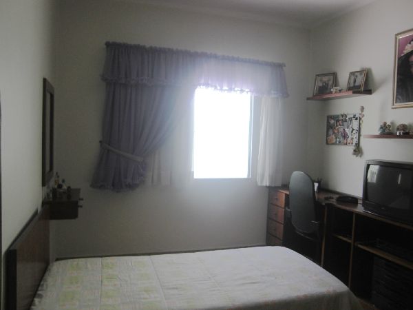 Casa terrea de 350m² com 3 quartos em Cachoeirinha