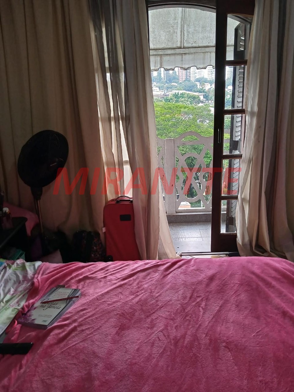 Sobrado de 1000m² com 6 quartos em Jardim França