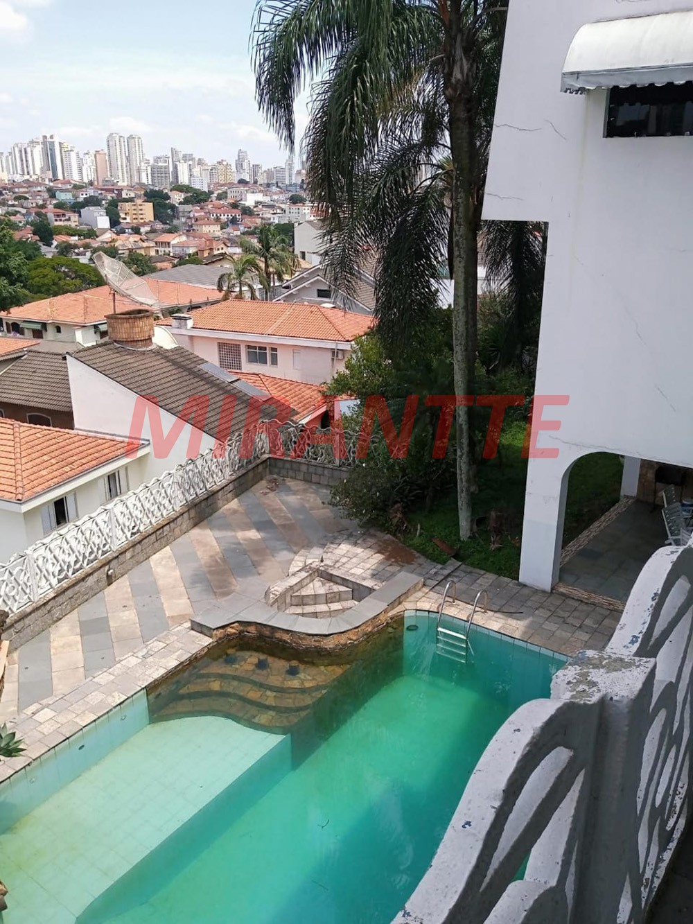 Sobrado de 1000m² com 6 quartos em Jardim França
