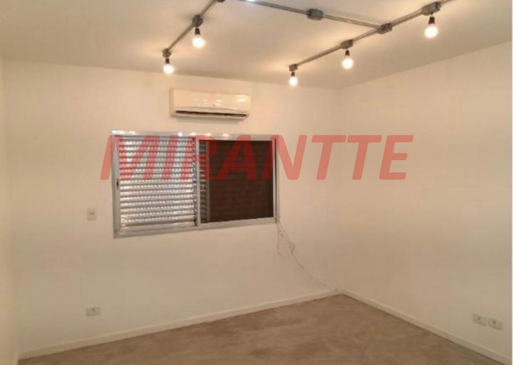 Sobrado de 190m² com 3 quartos em Jardim São Paulo