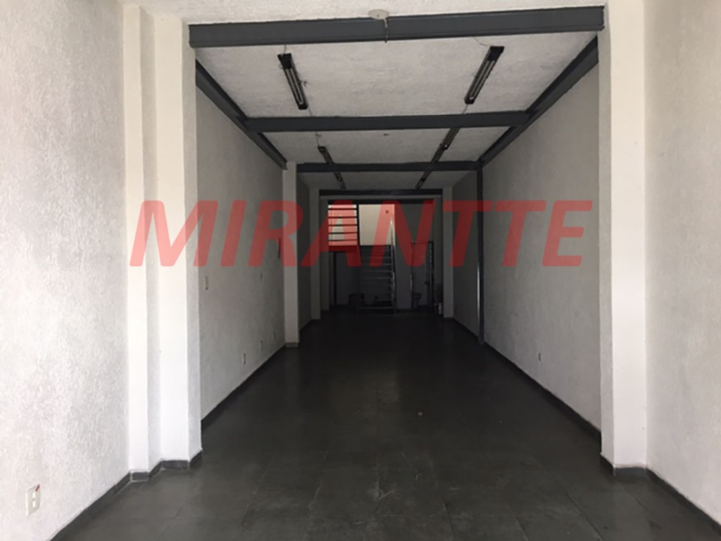 Comercial de 140m² em Água Fria