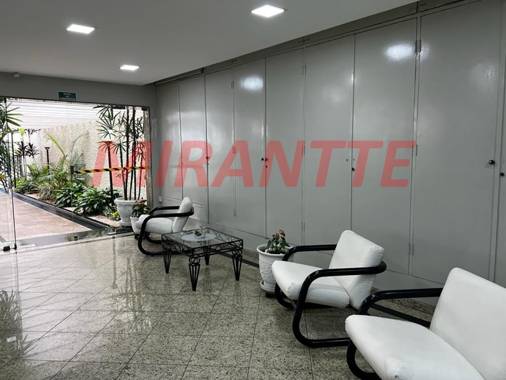 Apartamento de 60m² com 2 quartos em Santana