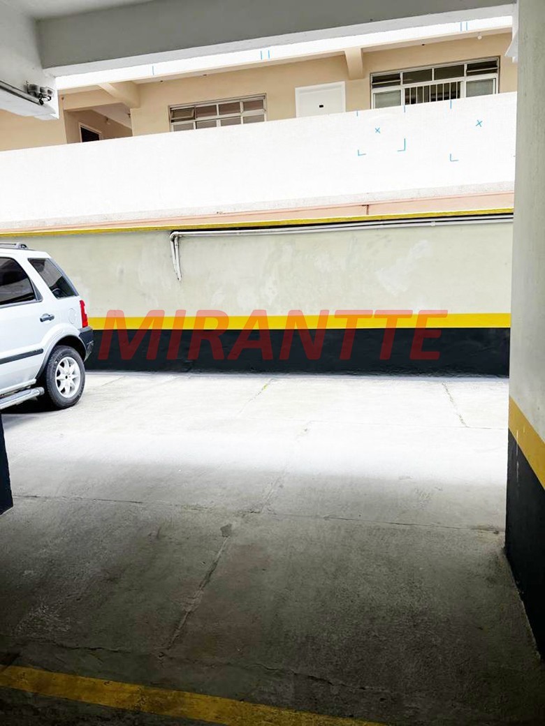 Apartamento de 60m² com 2 quartos em Santana