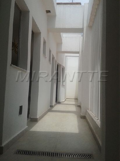 Comercial com 2 quartos em Santana