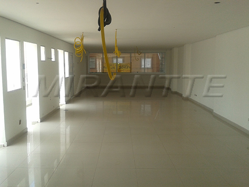 Comercial com 2 quartos em Santana