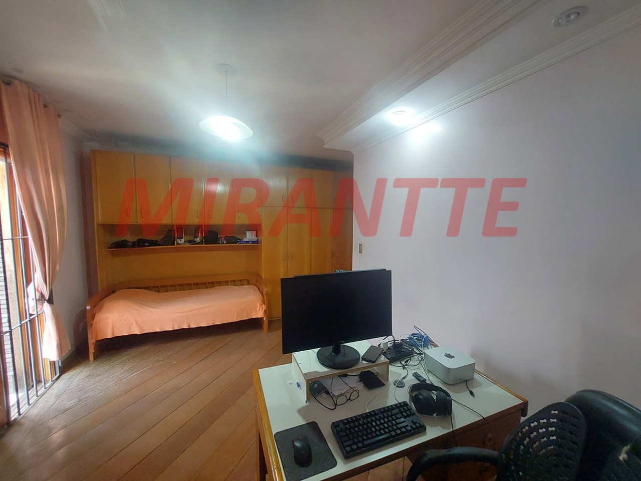 Sobrado de 292m² com 3 quartos em Vila Guilherme