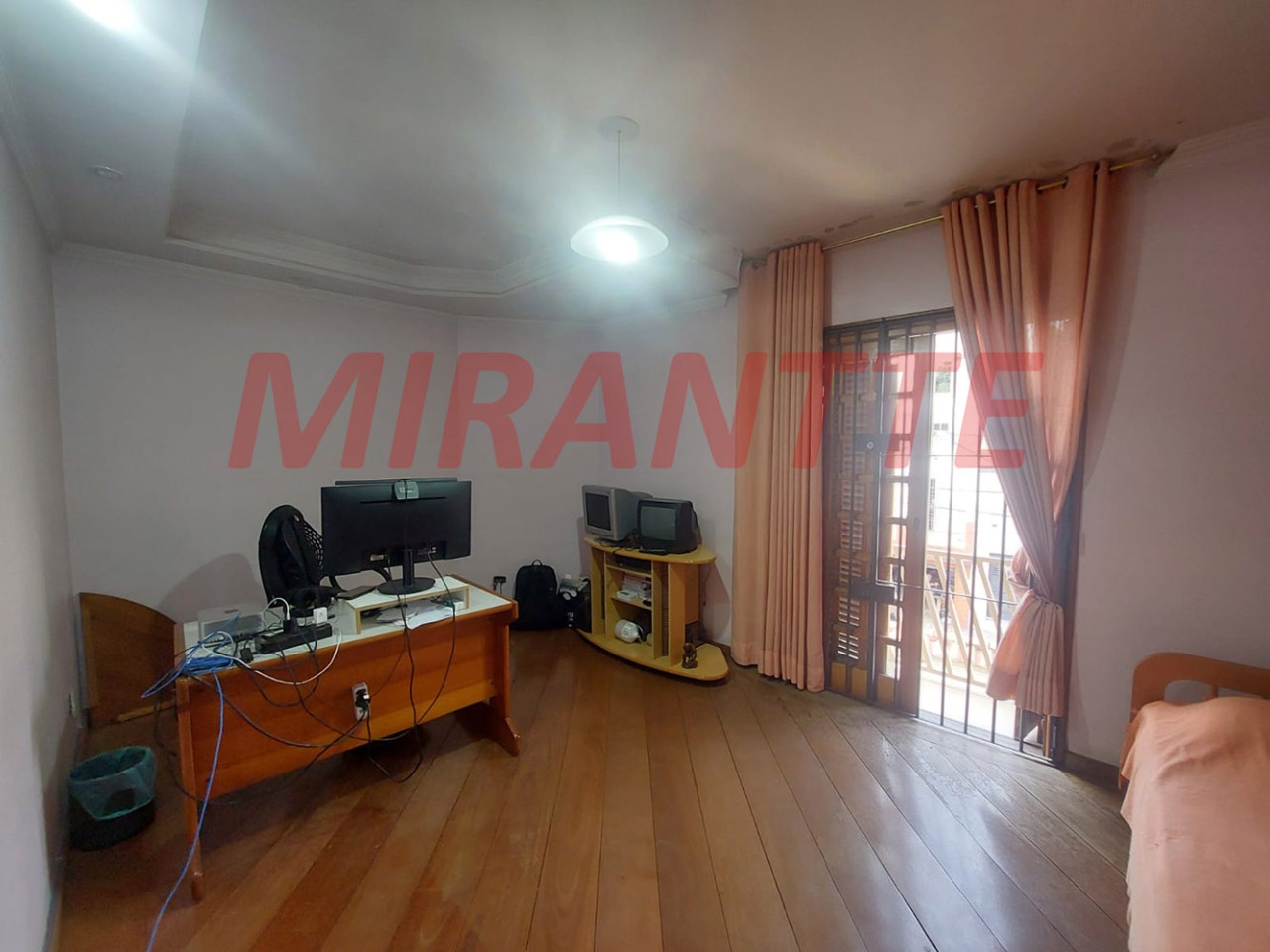 Sobrado de 292m² com 3 quartos em Vila Guilherme