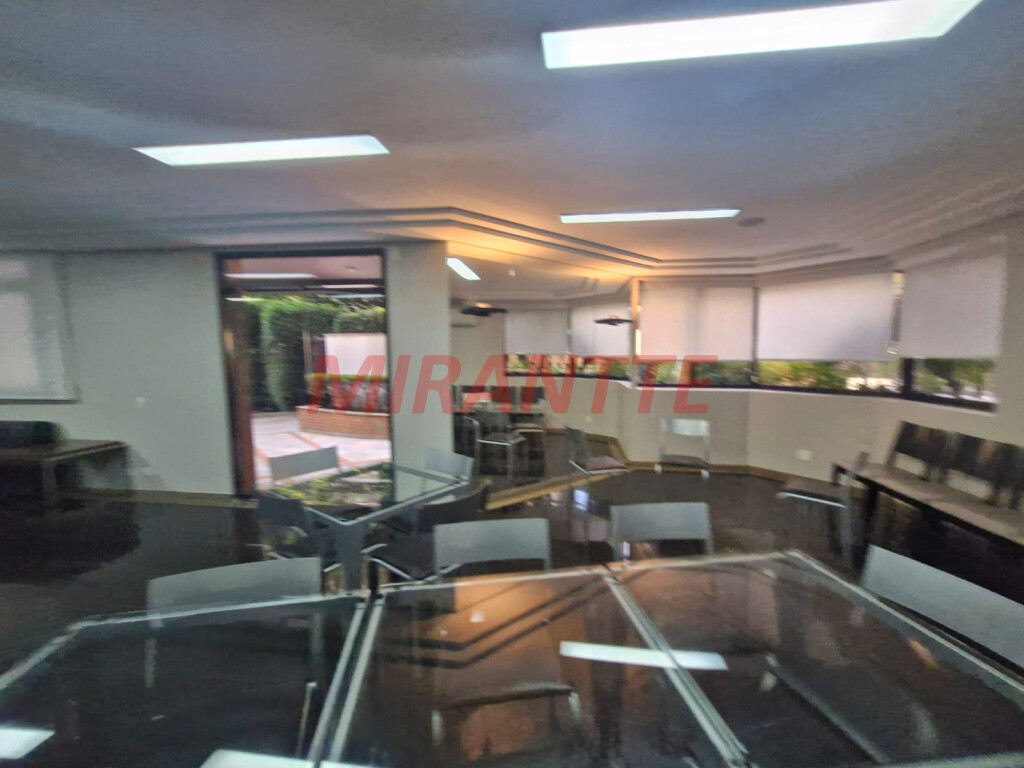 Apartamento de 208m² com 3 quartos em Santana