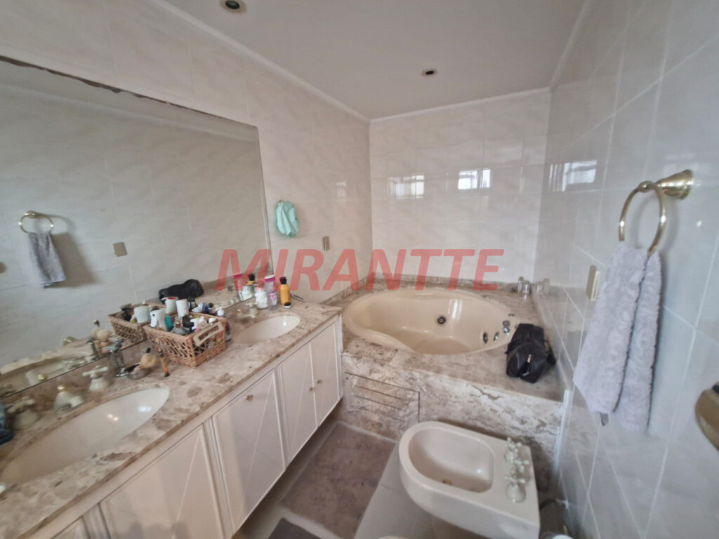 Apartamento de 208m² com 3 quartos em Santana