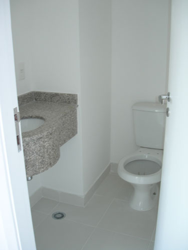 Comercial de 32m² em Itaim Bibi