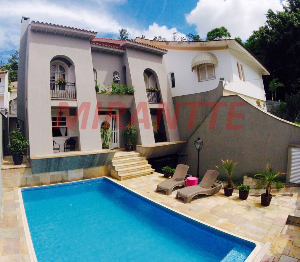 Sobrado de 450m² com 4 quartos em Jardim França