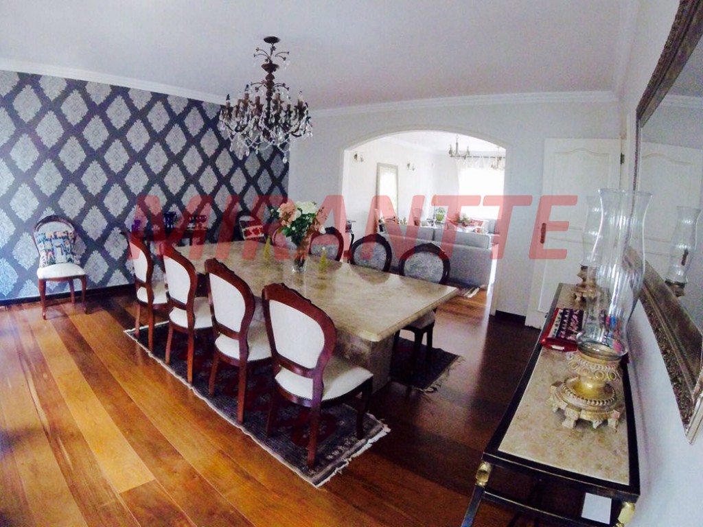Sobrado de 450m² com 4 quartos em Jardim França