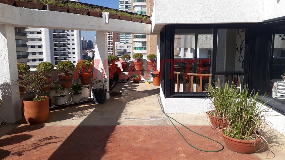 Cobertura com 4 quartos em Santana