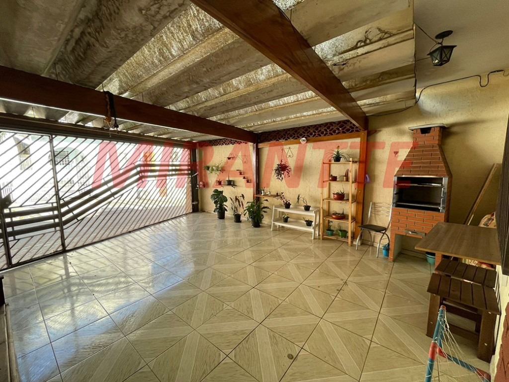Sobrado de 89m² com 2 quartos em Santana