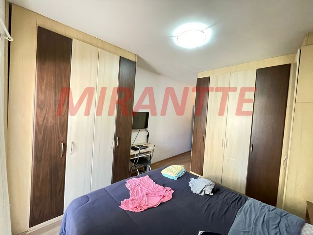 Sobrado de 89m² com 2 quartos em Santana