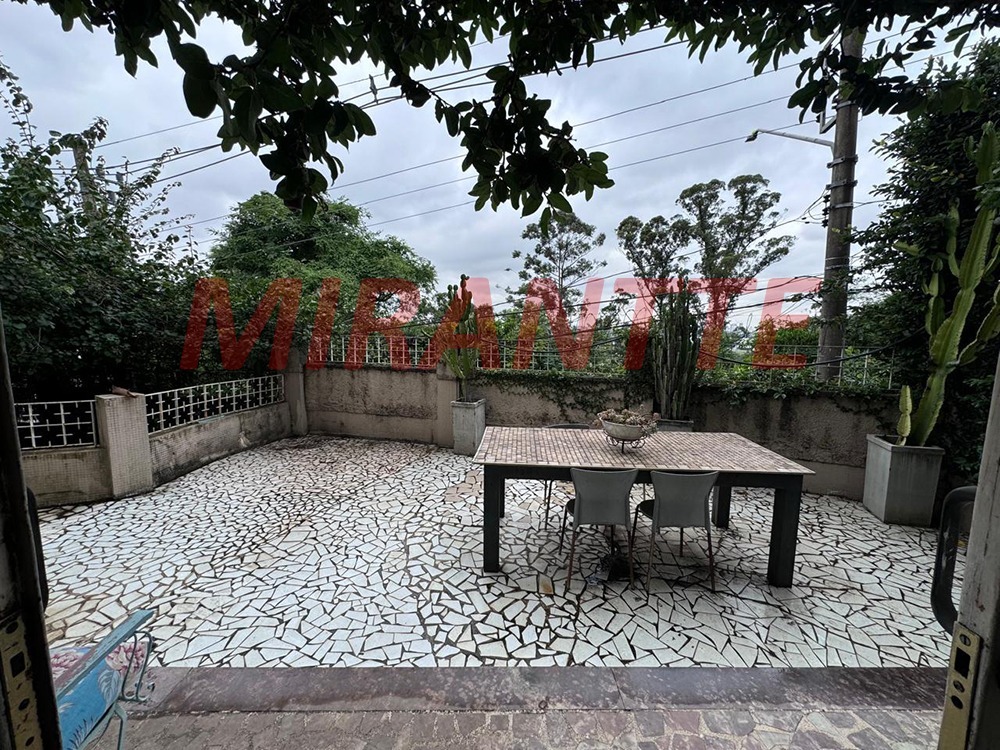 Sobrado de 600m² com 6 quartos em Jardim São Bento