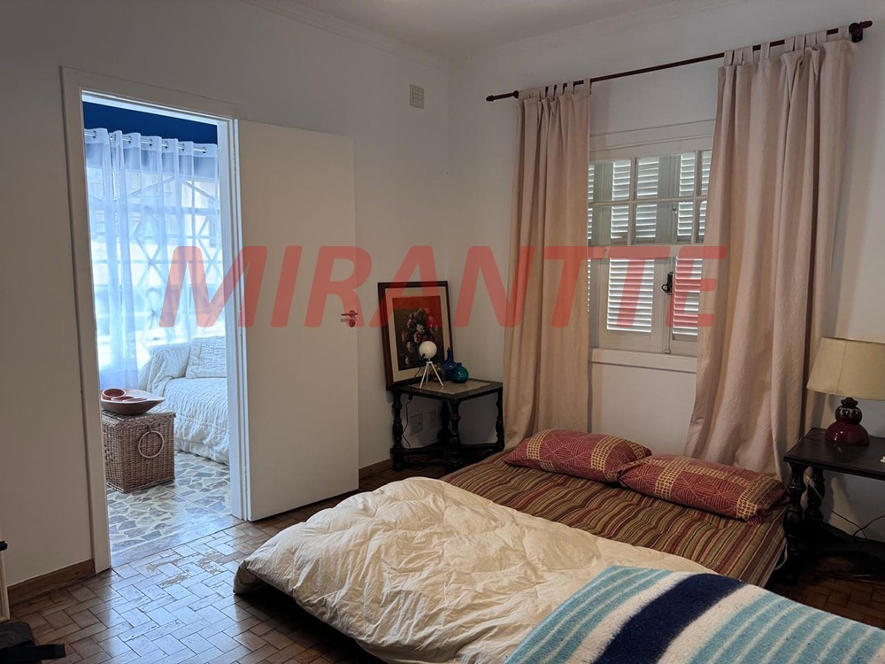Sobrado de 600m² com 6 quartos em Jardim São Bento