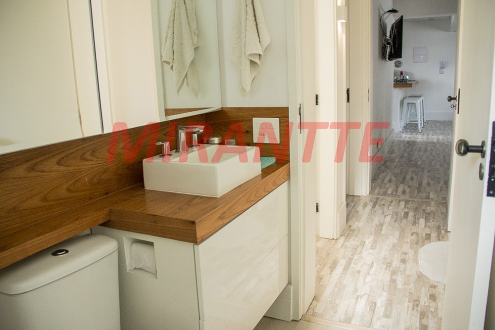 Cobertura de 200m² com 3 quartos em Santana