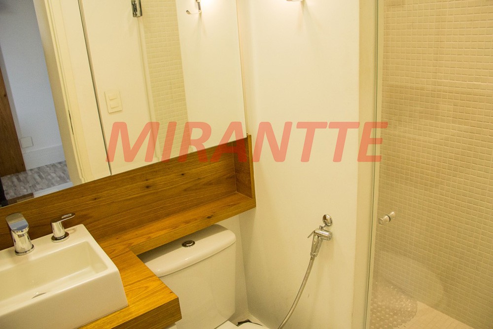Cobertura de 200m² com 3 quartos em Santana