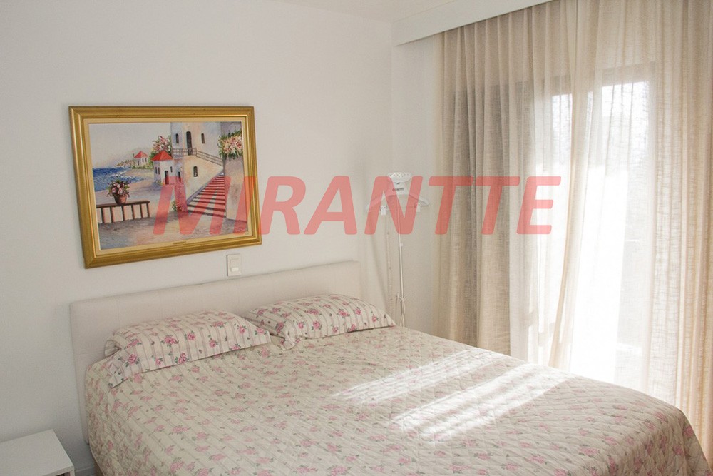 Cobertura de 200m² com 3 quartos em Santana