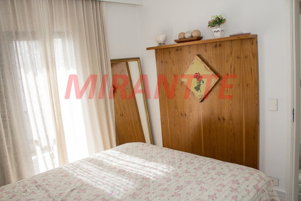 Cobertura de 200m² com 3 quartos em Santana