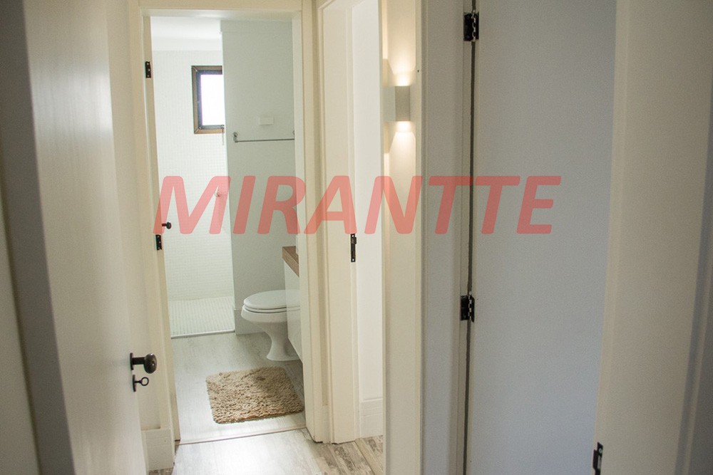 Cobertura de 200m² com 3 quartos em Santana