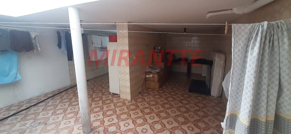 Casa terrea de 180m² com 3 quartos em Jardim Peri
