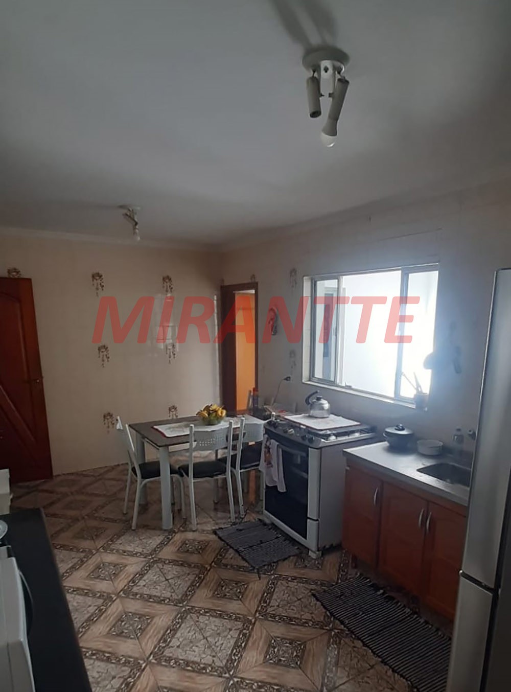 Casa terrea de 180m² com 3 quartos em Jardim Peri