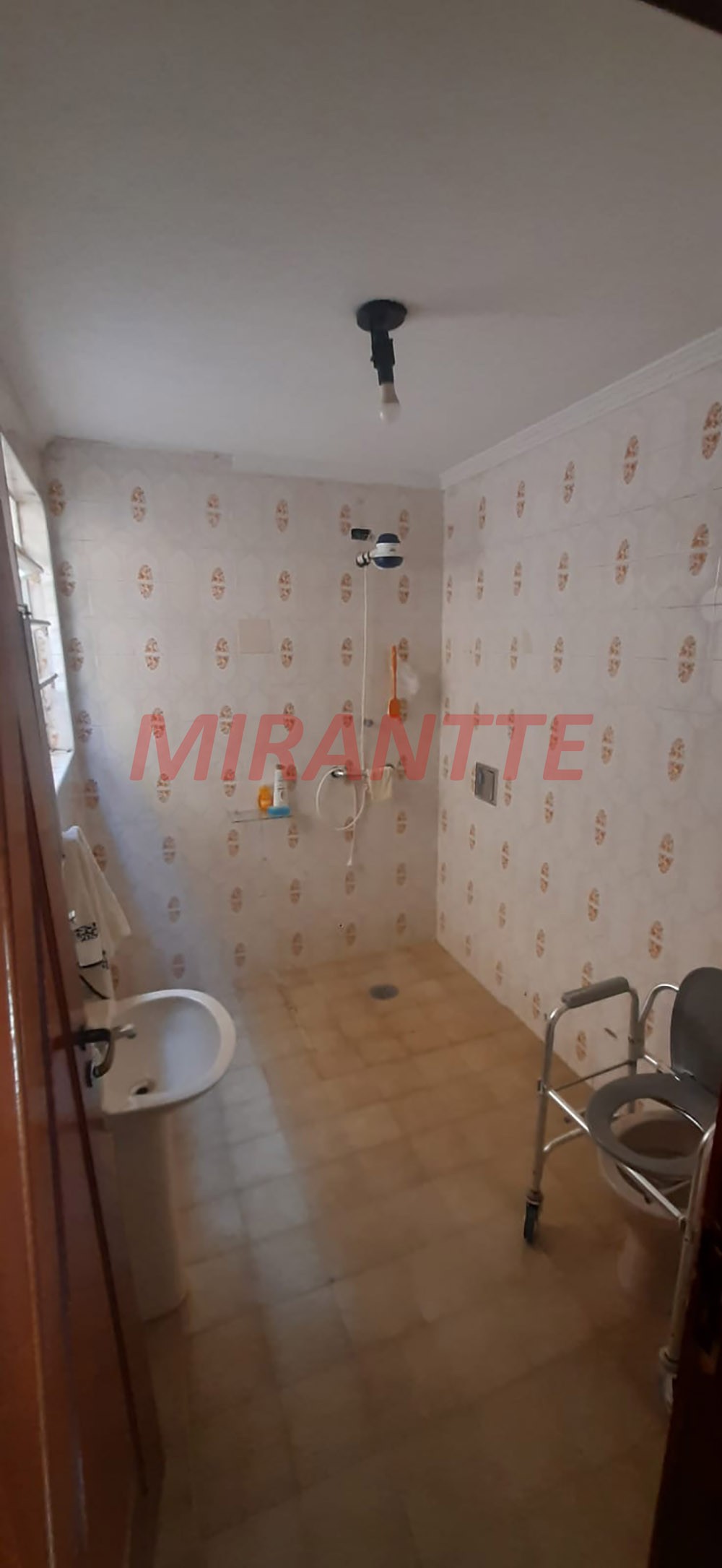 Casa terrea de 180m² com 3 quartos em Jardim Peri