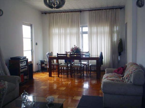 Casa terrea com 3 quartos em Água Fria