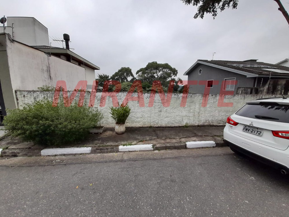 Terreno de 350m² em Jardim Bibi