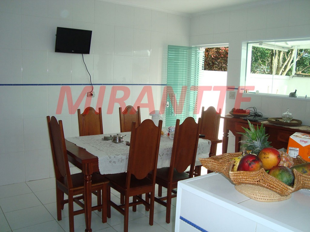 Sobrado de 240m² com 4 quartos em Tucuruvi