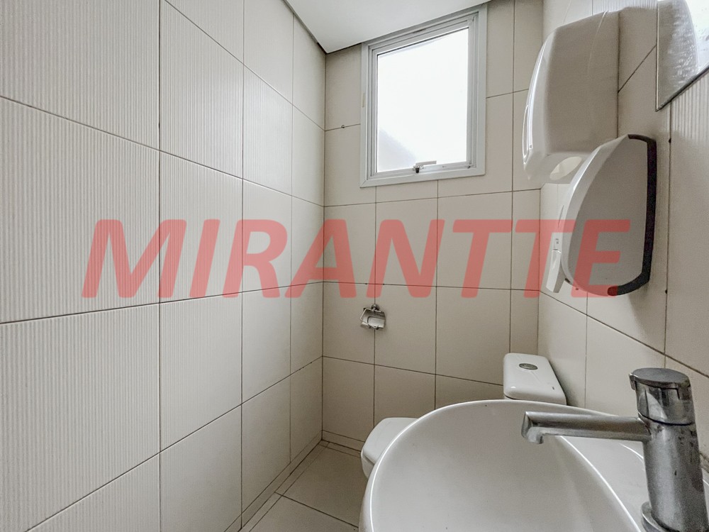 Comercial de 330m² em Santana