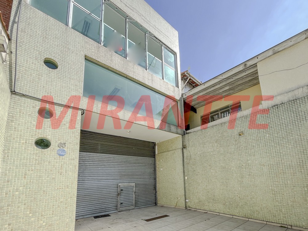 Comercial de 330m² em Santana