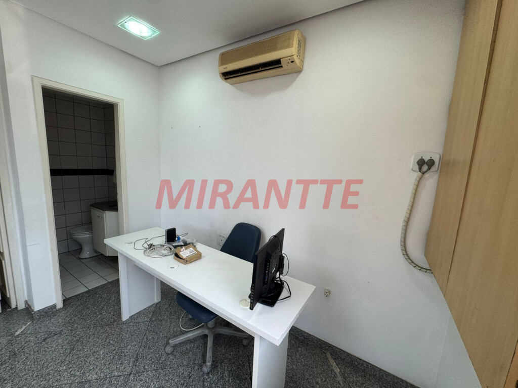 Comercial de 38m² em Santana