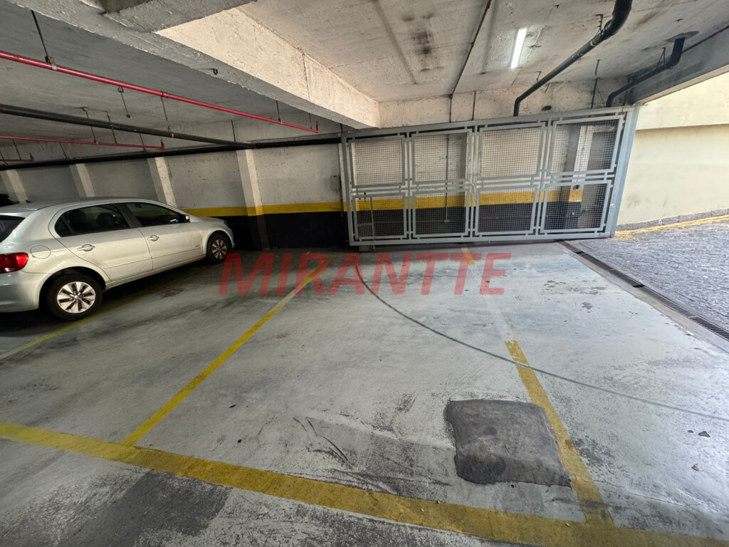 Comercial de 38m² em Santana