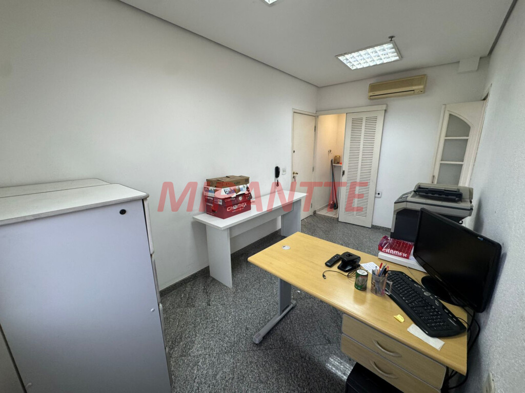 Comercial de 38m² em Santana
