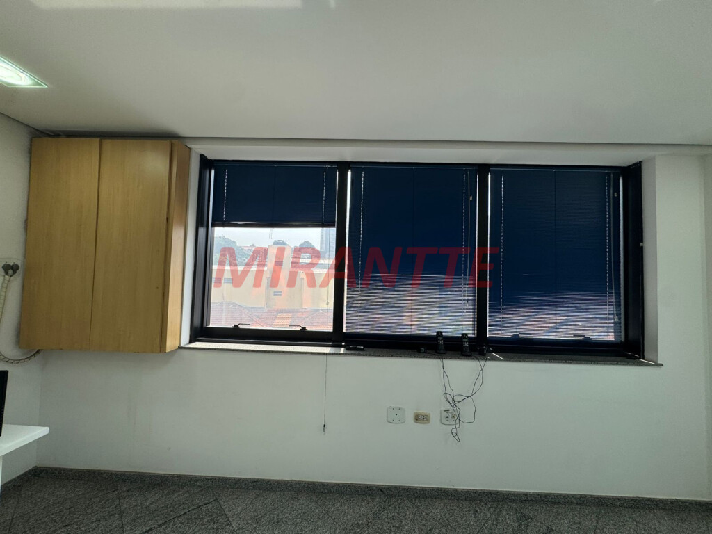 Comercial de 38m² em Santana